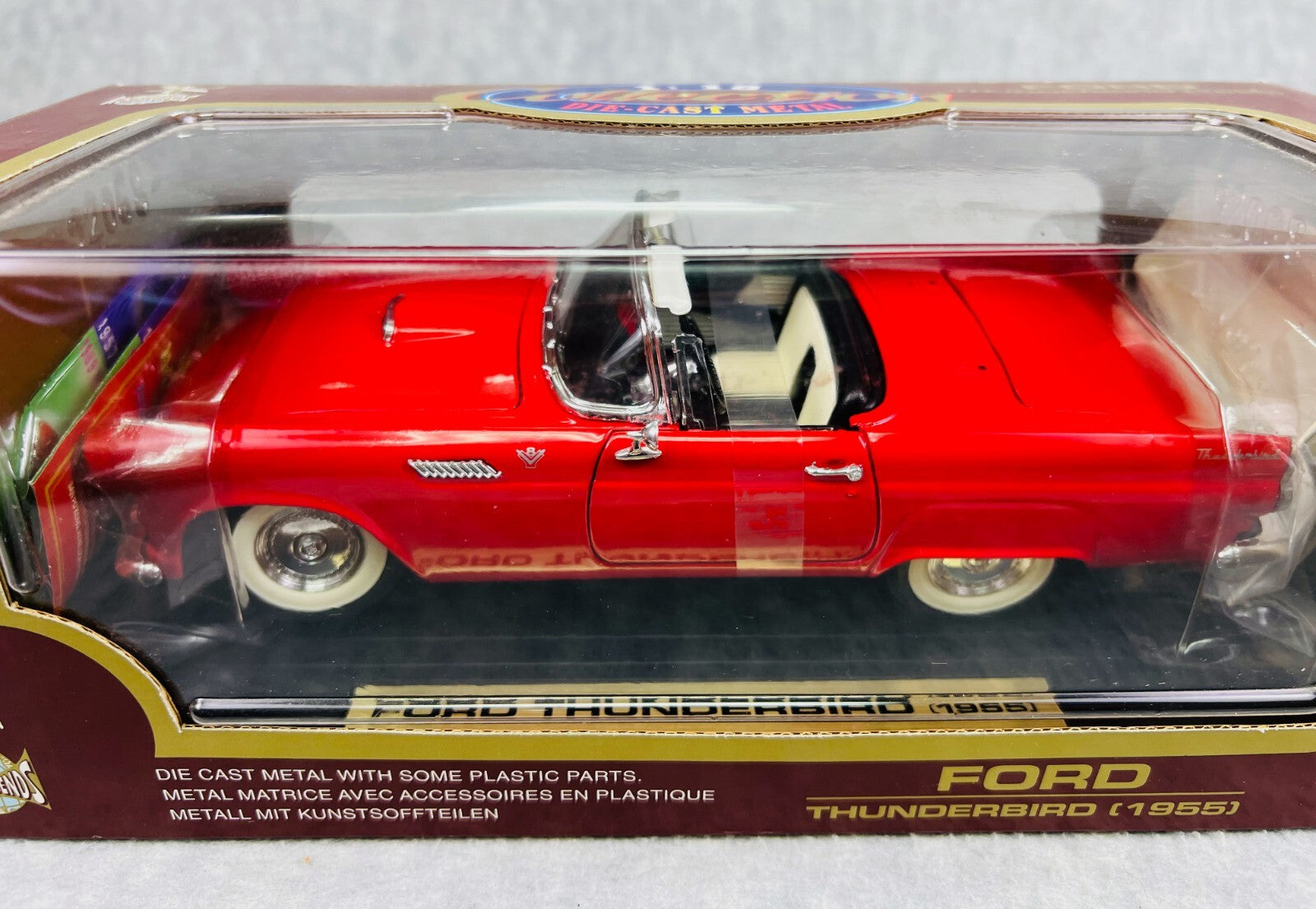 🇺🇸🇺🇸Road Legends 1955 Ford Thunderbird. 1:18 Scale New In Box🇺🇸🇺🇸