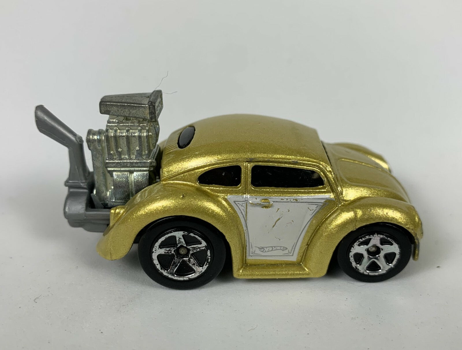 🔥🔥🔥🔥HOT WHEELS VHTF 2010 NEW MODELS SERIES TOONED VOLKSWAGEN BEETLE🔥🔥🔥🔥