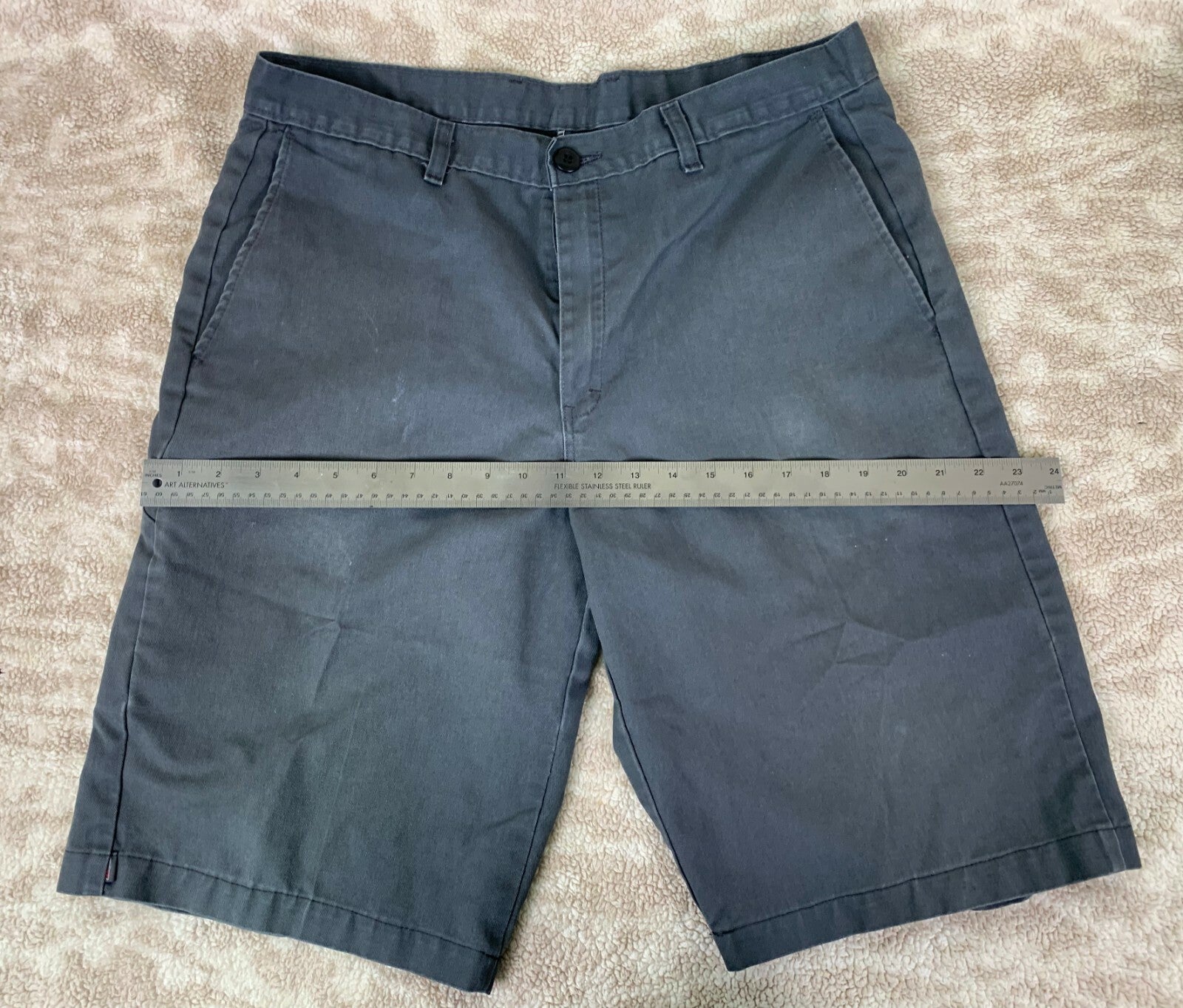 🩳🩳🩳🩳🩳🩳🩳🩳 Dickies Ripstop Regular Fit Grey Gray size 36 Used🩳🩳🩳🩳🩳🩳