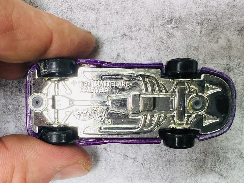 🔥🔥🔥Hot Wheels SILHOUETTE II Purple Chrome Base C17🔥🔥🔥