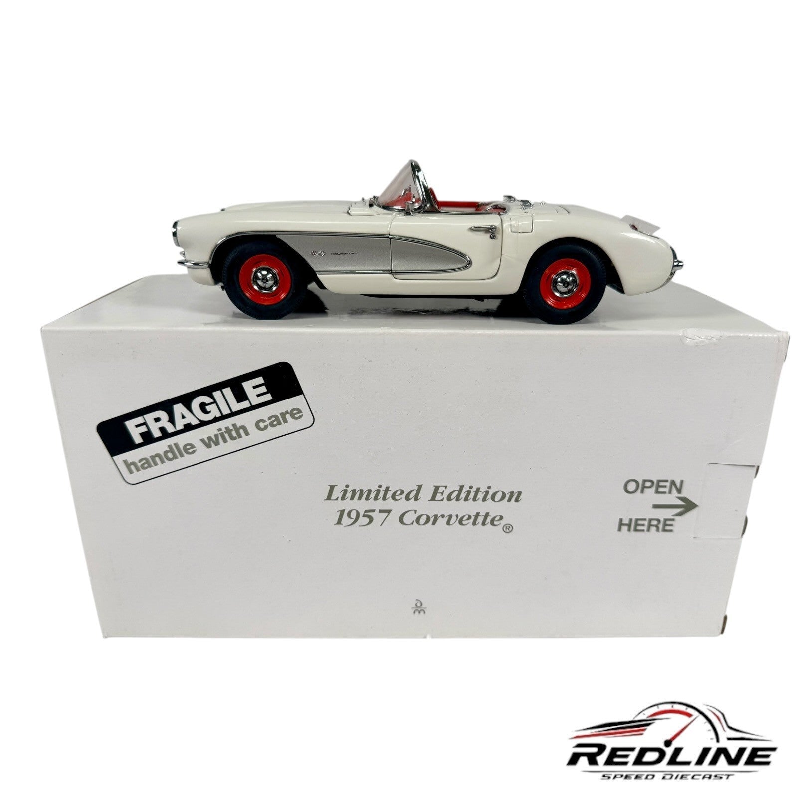 🦅Danbury Mint 1957 Corvette Roadster White & Silver Limited Edition 1:24 C2🦅