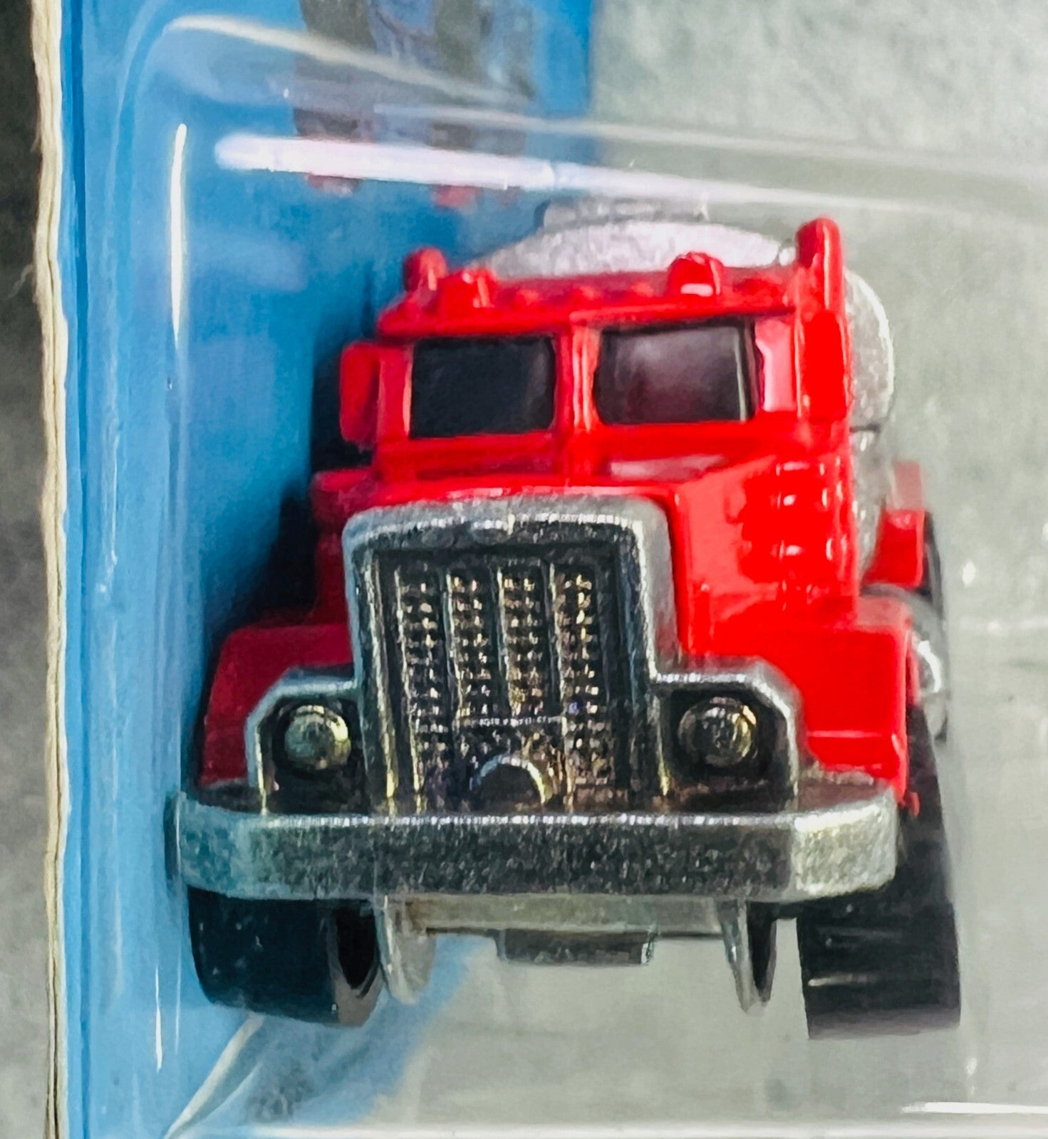 🔥🔥🔥Hot Wheels Workhorses Peterbilt Tank Truck #2547 H22🔥🔥🔥