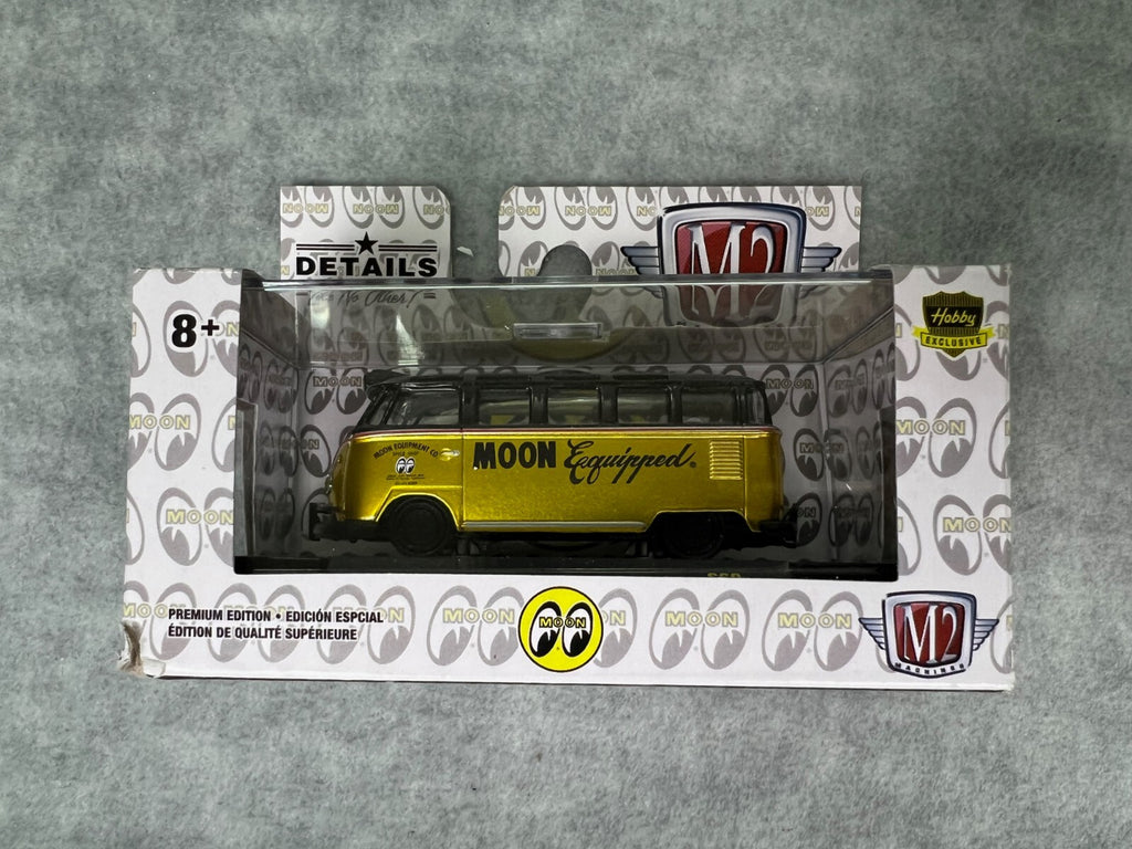 🔥M2 Machines Mooneyes Hobby Liquid Gold 1959 VW Mircrobus Deluxe USA S69 H14🔥