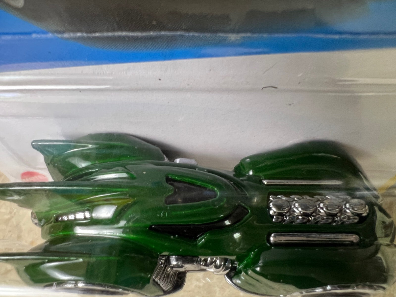 🦇🦇🦇🦇Hot Wheels Arkham Asylum Batmobile Green HW18🦇🦇🦇🦇