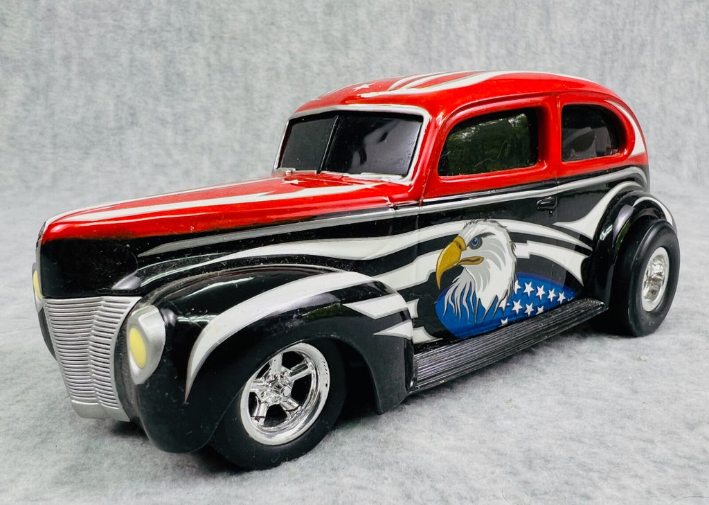 🇺🇸🇺🇸🇺🇸Hot Wheels Freedom Rides Fat Fendered  '40 1:24 Scale 🇺🇸🇺🇸🇺🇸