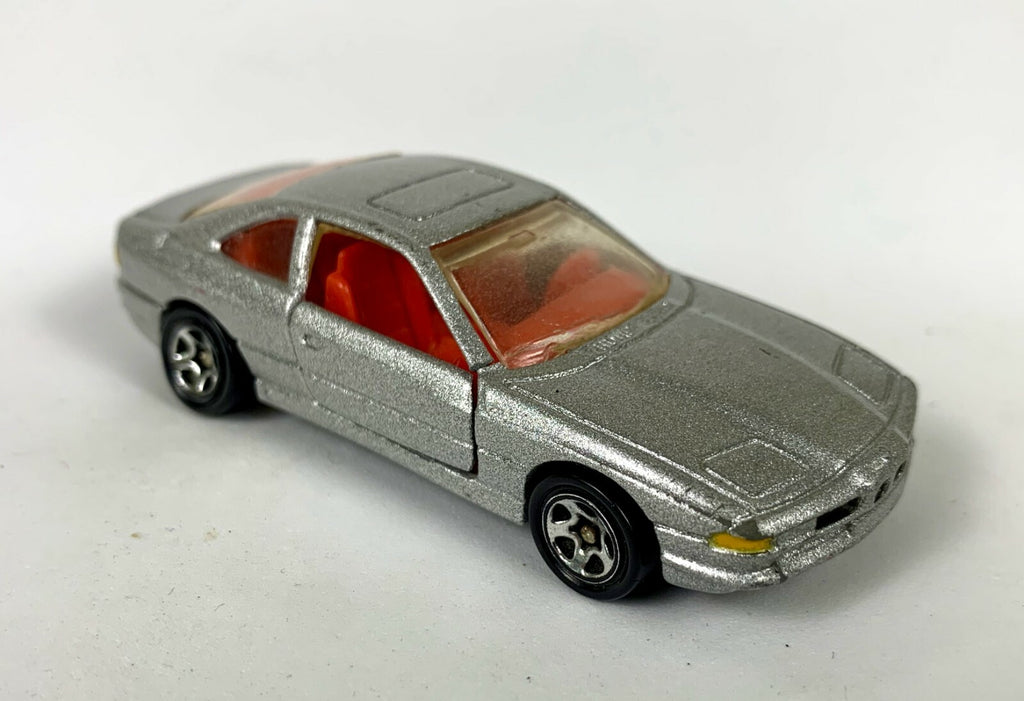🔥🔥HOT WHEELS 1996 BMW 850I COUPE SILVER W/ RED INTERIOR Mattel DOORS OPEN🔥🔥