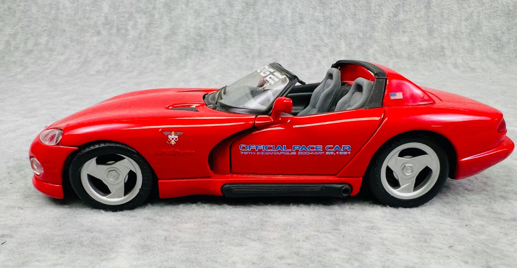 🇺🇸Maisto 1991 Indy 500 Dodge Viper RT/10 Pace Car Red 75th  1:24 Scale🇺🇸