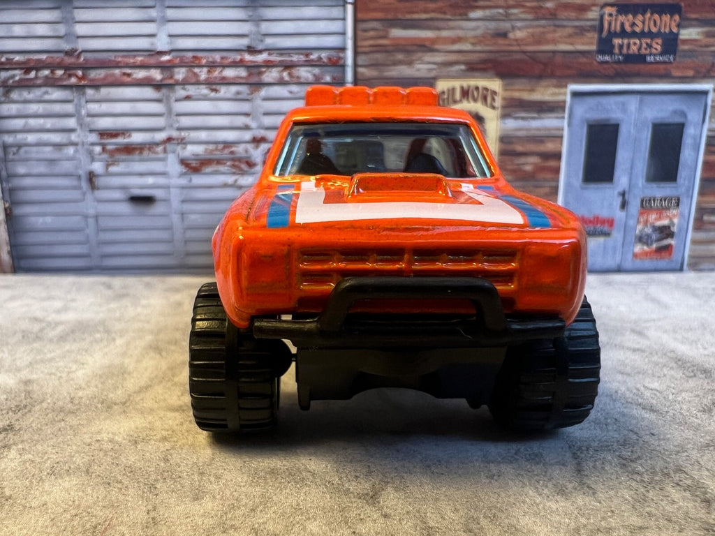 🔥🔥🔥🔥🔥Hot Wheels  '87 Dodge D100 Orange C4🔥🔥🔥🔥🔥