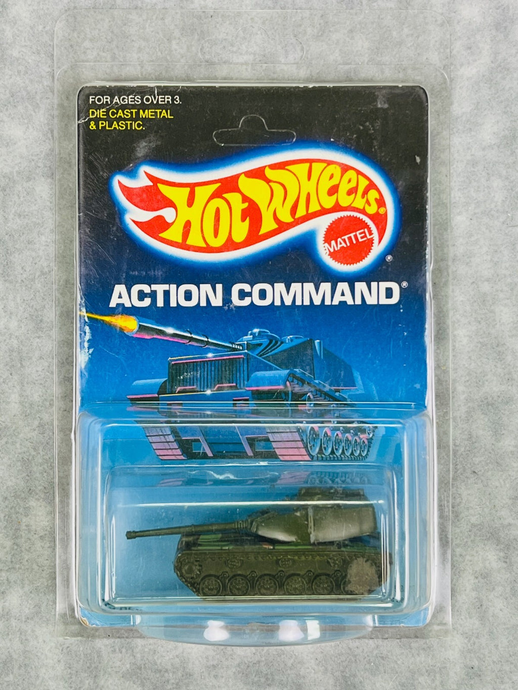 🔥🔥🔥🔥Hot Wheels rBig Bertha #9372 Tank Action Command H11🔥🔥🔥🔥