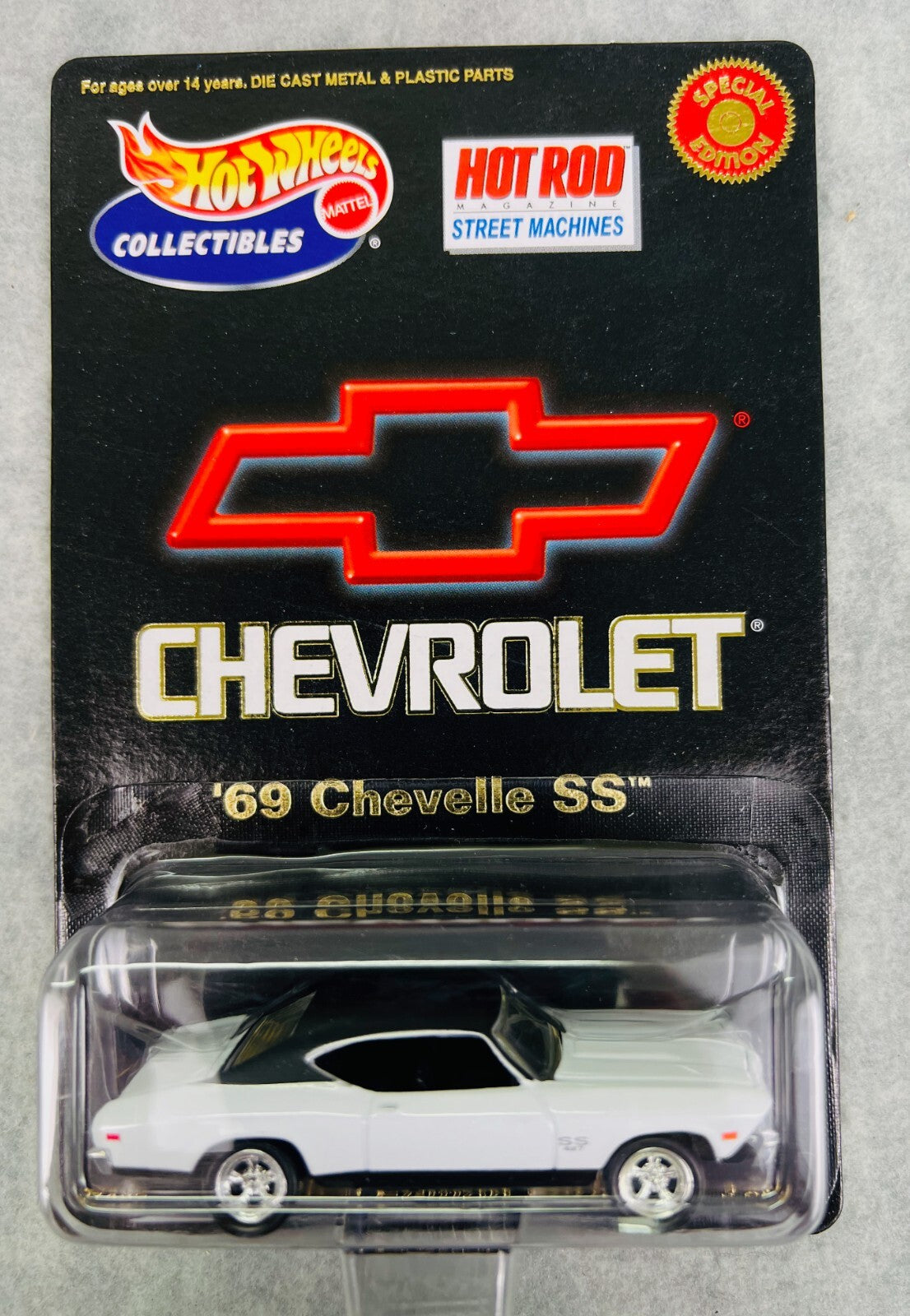 🔥🔥Hot Wheels Hot Rod Magazine Street Machines '69 Chevelle SS WHITE🔥🔥