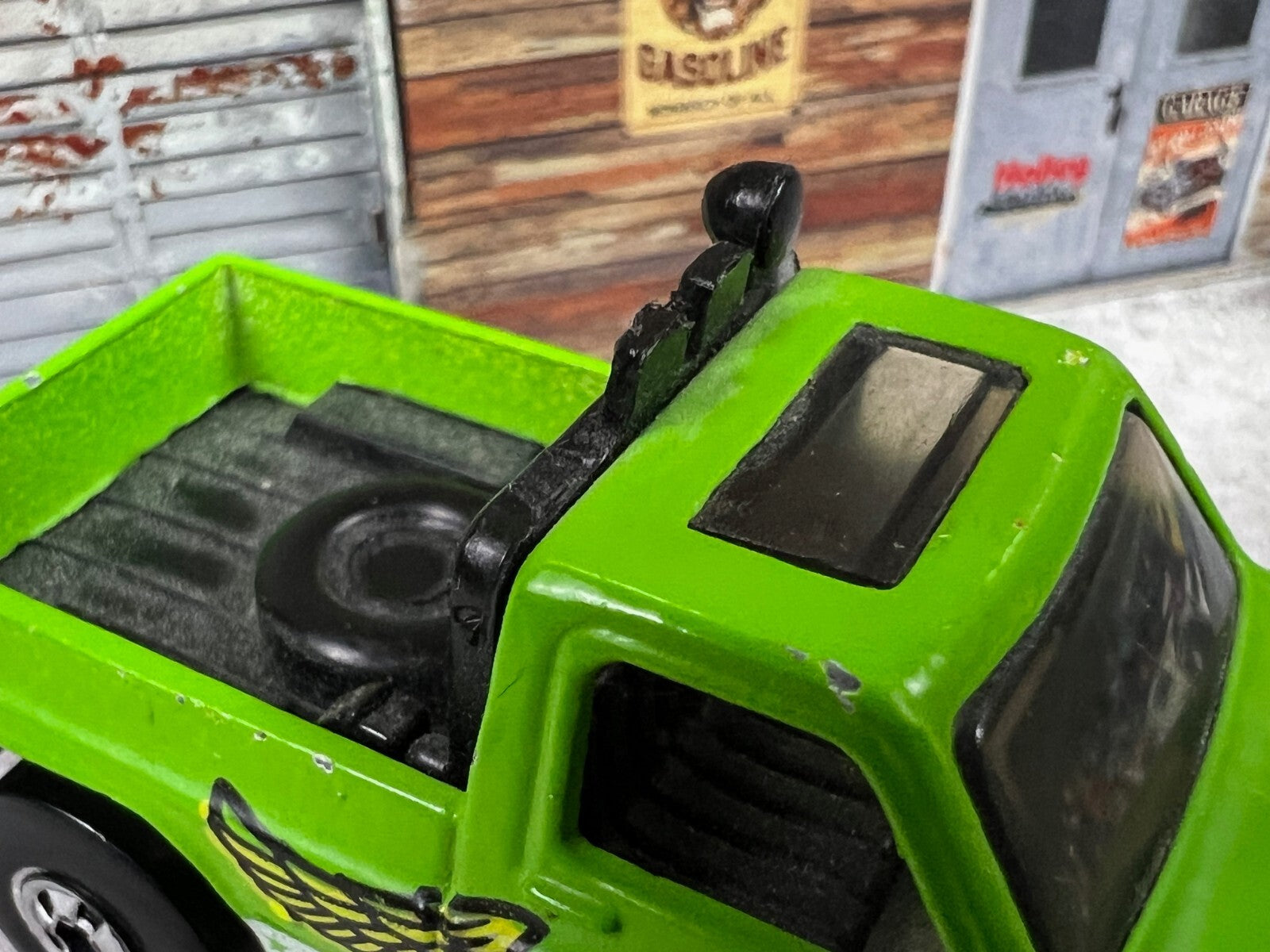 🇺🇸 Hot Wheels Bywayman Eagle Chevy Pick Up Truck Neon Green Hong Kong C7🇺🇸