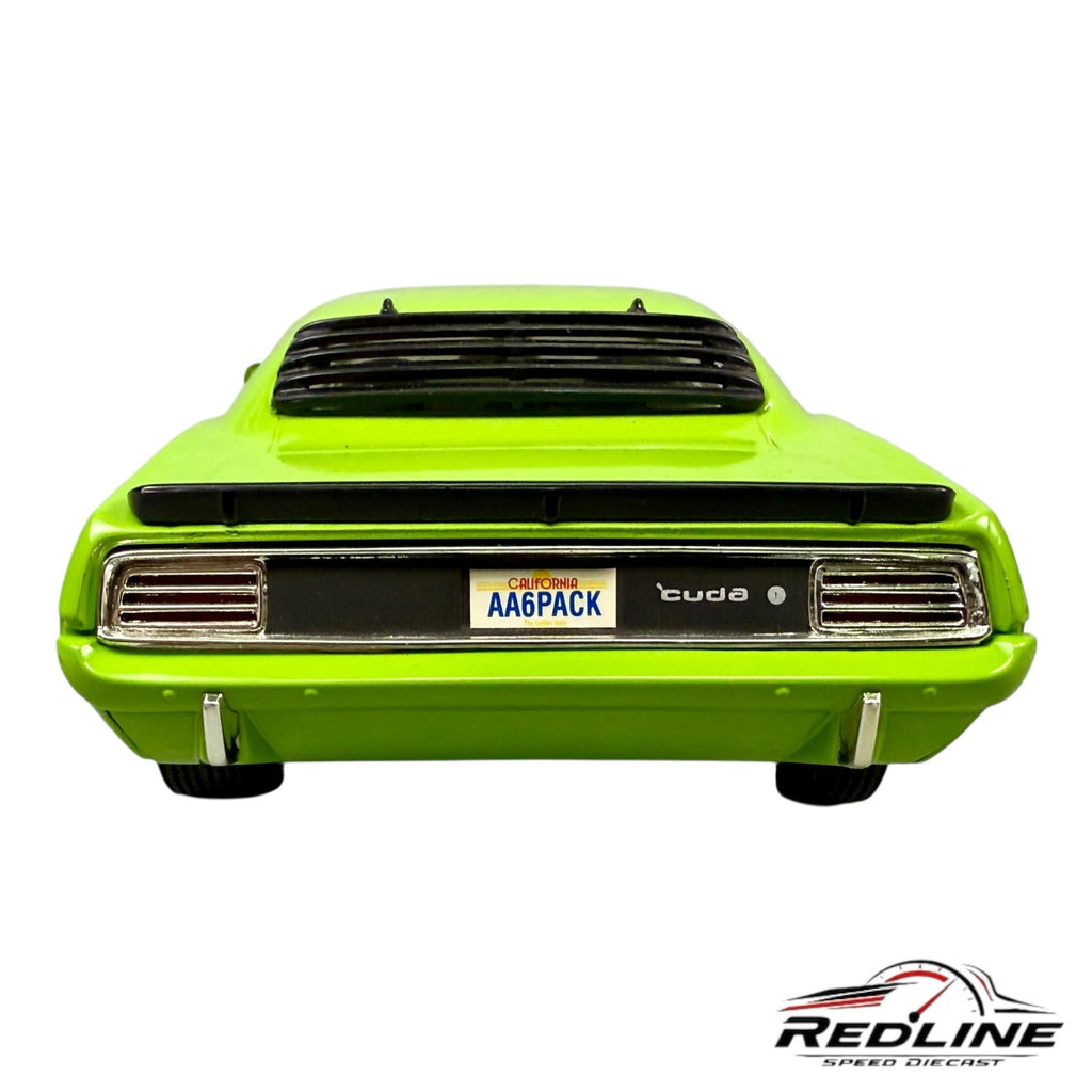 🇺🇸🇺🇸ERTL American Muscle 1970  Plymouth Barricuda Lime Green 1:18🇺🇸🇺🇸