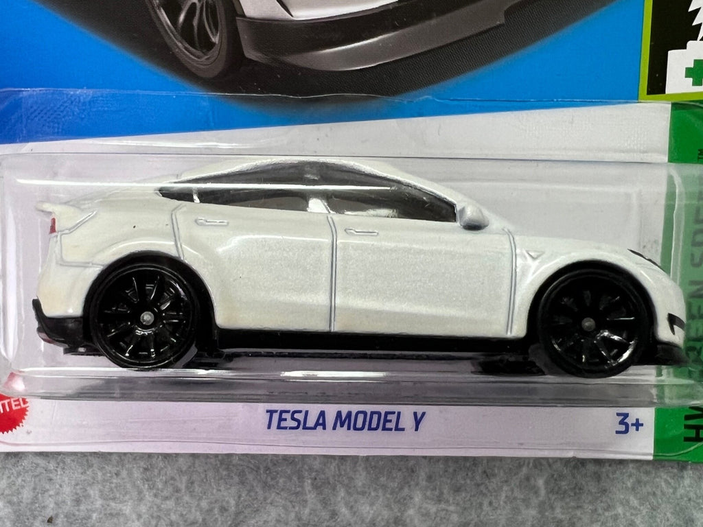 🔥🔥🔥Hotwheels Tesla Model Y White #37 Green Speed H24🔥🔥🔥
