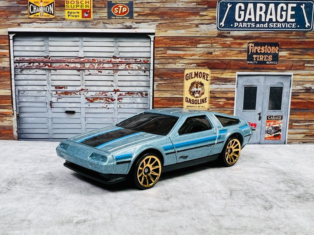 🇺🇸🇺🇸🇺🇸Hot Wheels The 80's DMC Delorean C18🇺🇸🇺🇸🇺🇸
