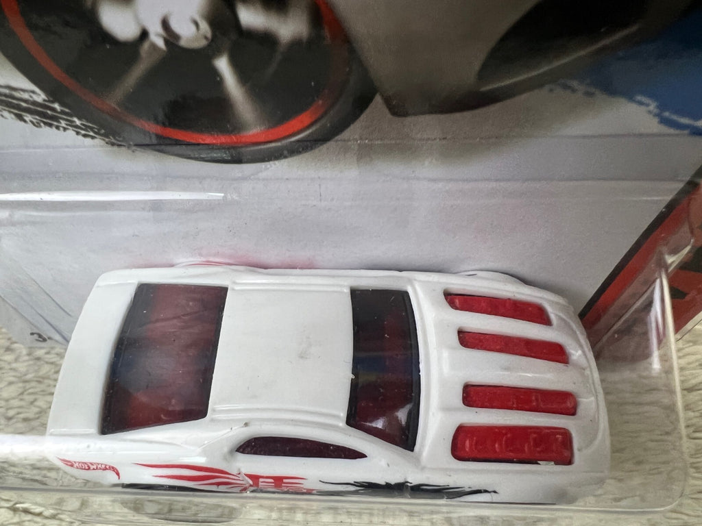 🔥🔥🔥🔥 Hot Wheels #151/250 HW Race-Thrill Racers HORSEPLAY White HW12🔥🔥🔥🔥