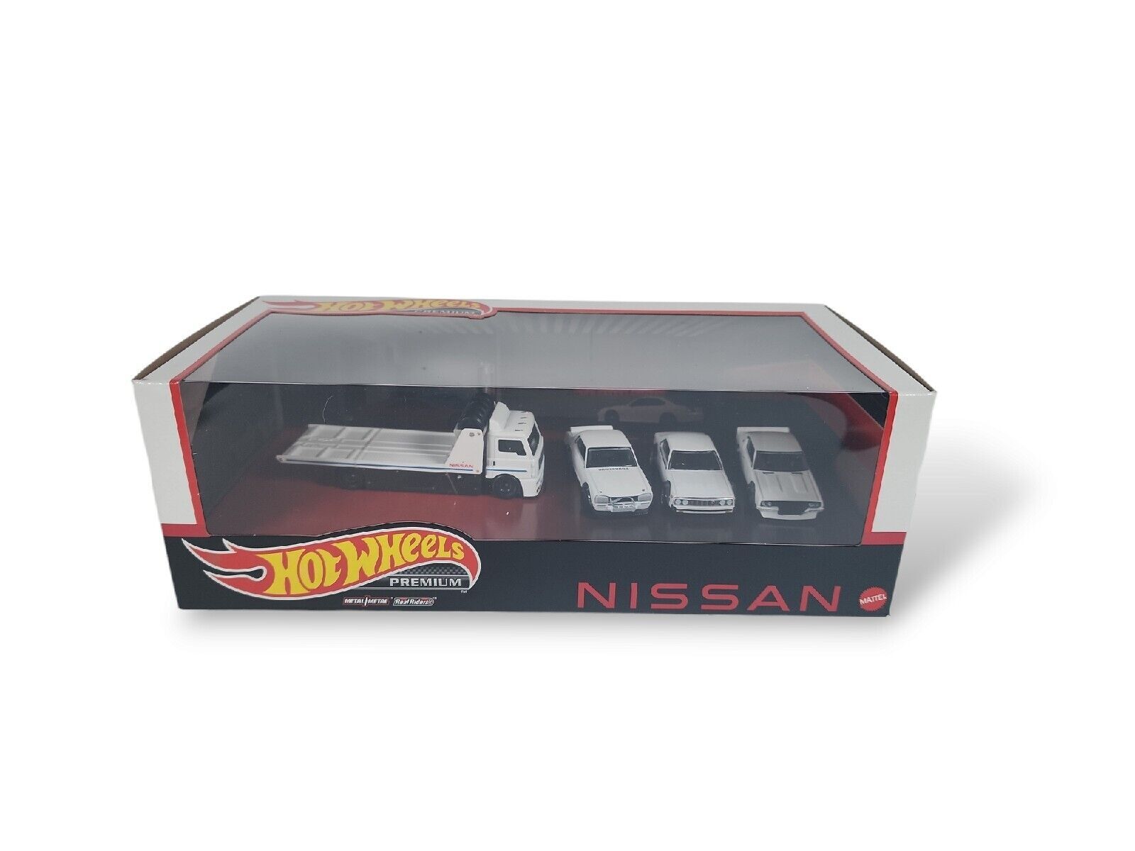 Hot Wheels Premium - Nissan Diorama - Skyline 2000GT-R, C210 & 2000GT-X D3